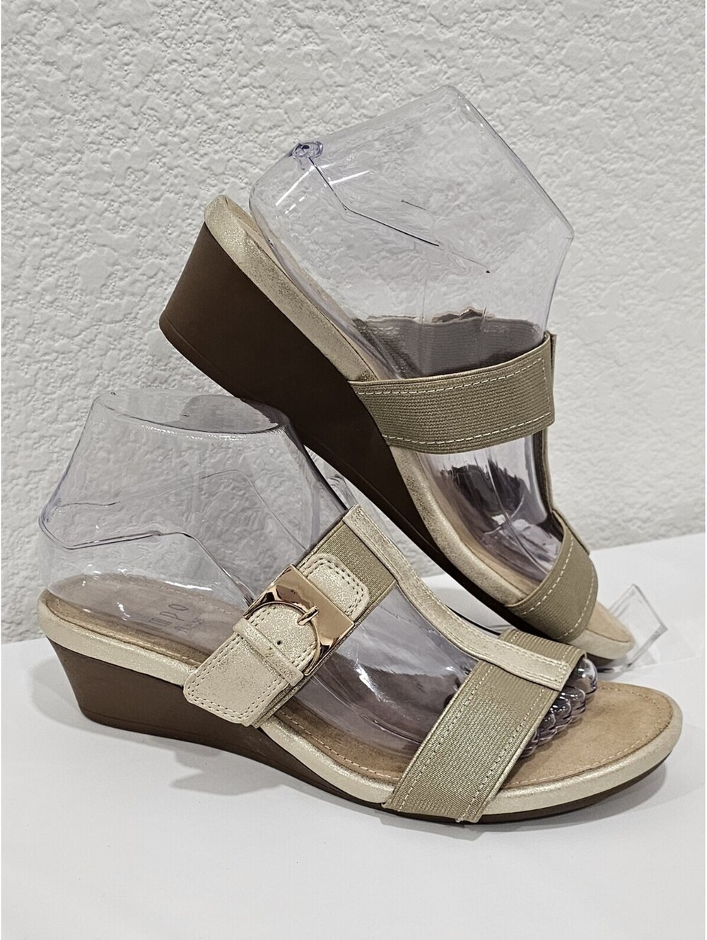 Impo Stretch Gladen Shoes Womens Wedge Sandal Slip On Gold Size 7.5 M